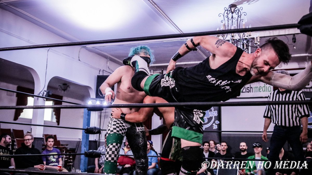 DarrenHoMedia's tweet photo. Devon Shooter vs.@zal2468 vs. Krofton for @365pw at White Eagle Polish Hall in #JamesBay on Friday, May 27, 2022
#365prowrestling #365Pro #YYJ #Victoria #VictoriaBC #YYJEvent #PNWWrestling #PacificNorthwestWrestling #IndieWrestling #ProWrestling #ProfessionalWrestling https://t.co/9t8OFTLN3R