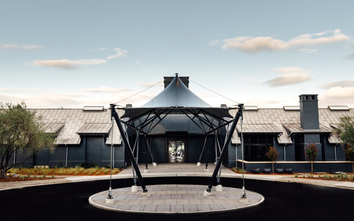 We’re not your average winery. Come see what all the fuss is about.