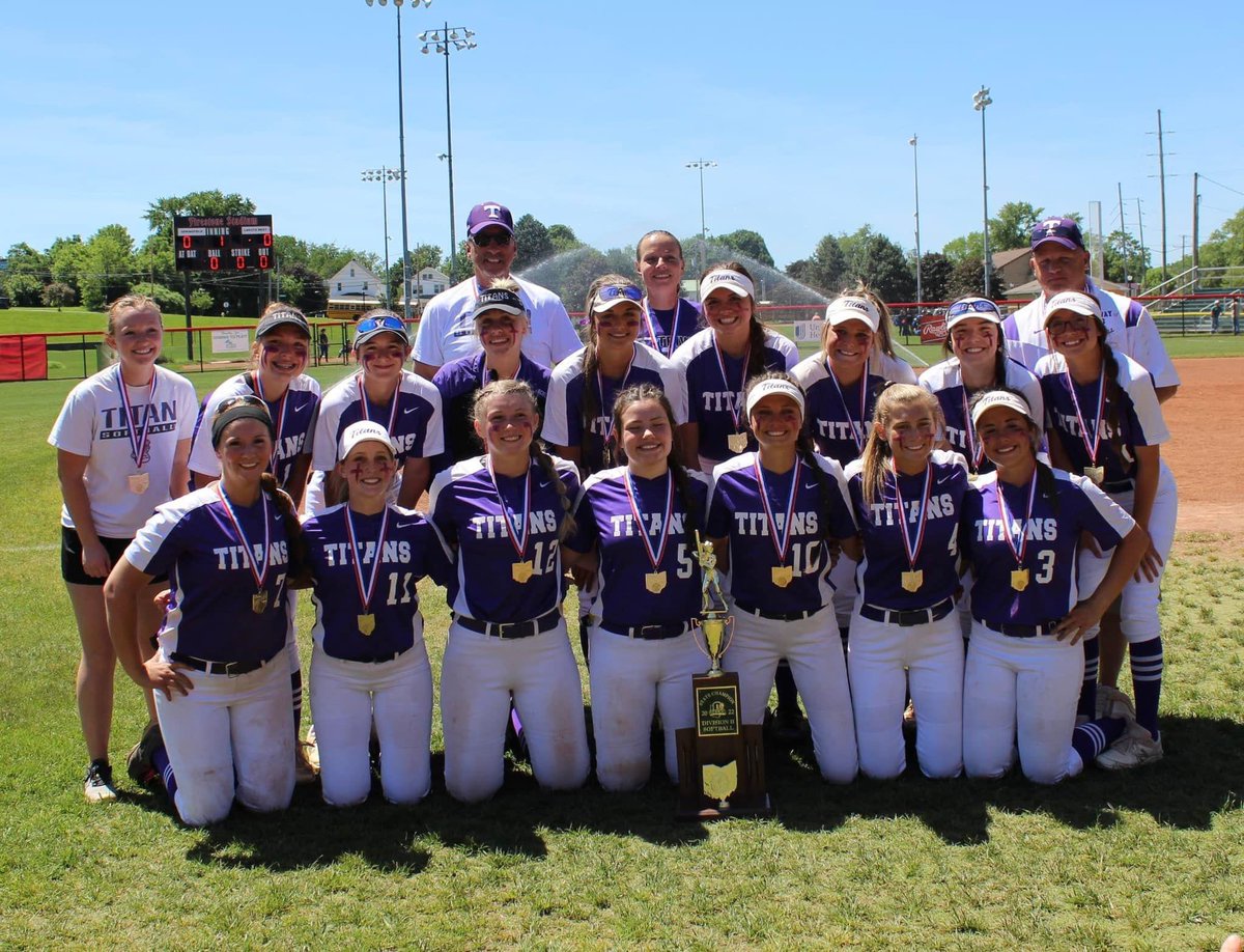 SoftballTriway's tweet photo. 💜 2022 Division II State Champions💜 https://t.co/HKUvSFjGYg