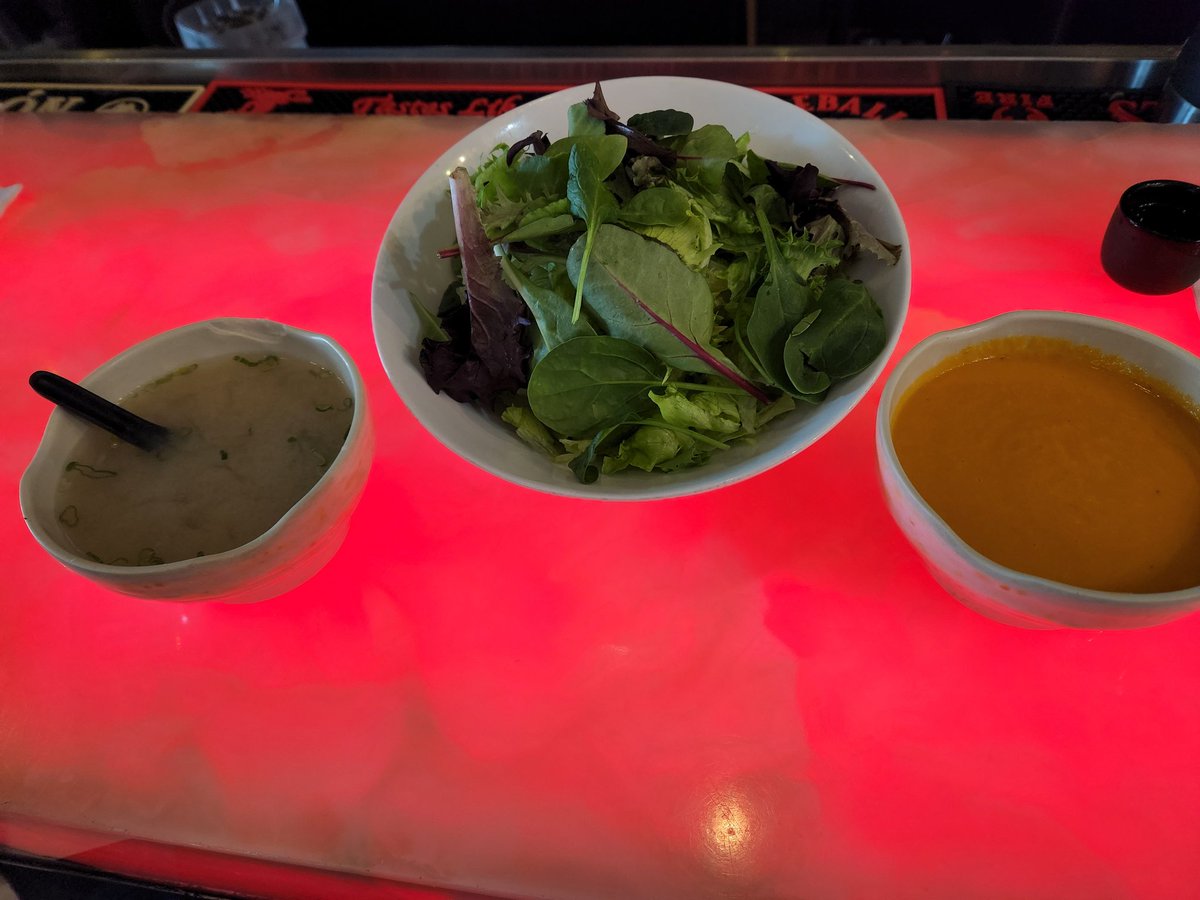 JohnLukeNYC's tweet photo. #SaladTime With #GingerDressing &amp; #MisoSoup At The Japanese Restaurant #Yummy https://t.co/iI3SMXjnhu