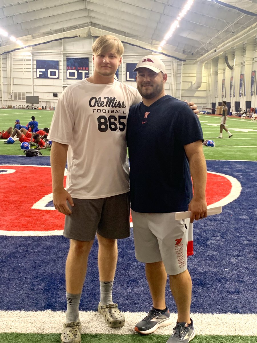 Reese_Baker77's tweet photo. I had a Great Day  @OleMissFB Camp Today! I can’t wait to come back.. 
@CoachKiff 
@CoachThornton61 
@WeisJr_M 
#HottyToddy 
@MAMustangsFB 
@CoachBGodsey 
@CoachKRogersHOF 
@trench_work https://t.co/wwnQo16gYt