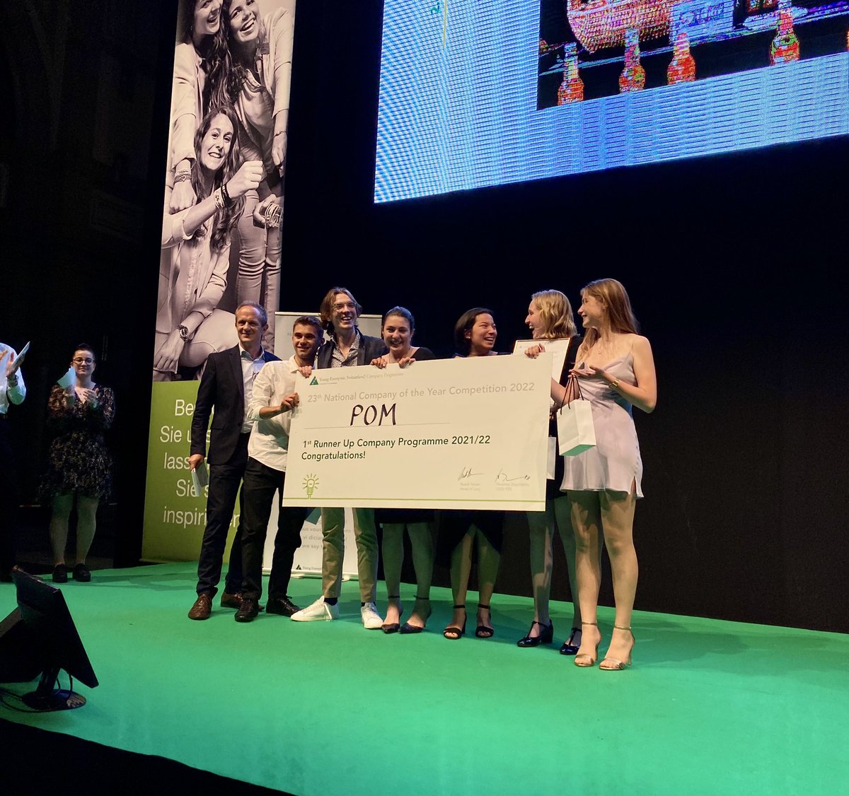 yesinspires's tweet photo. Das sind die Top 3 Miniunternehmen des #companyprogramme 2021/22 - herzliche Gratulation! 
- Company of the Year 2022: MOREinga
- 2nd Place: POM
- 3rd Place: Pastissima
#Gen_E #companyprogramme #yesinspires https://t.co/FzaYP8HmLp