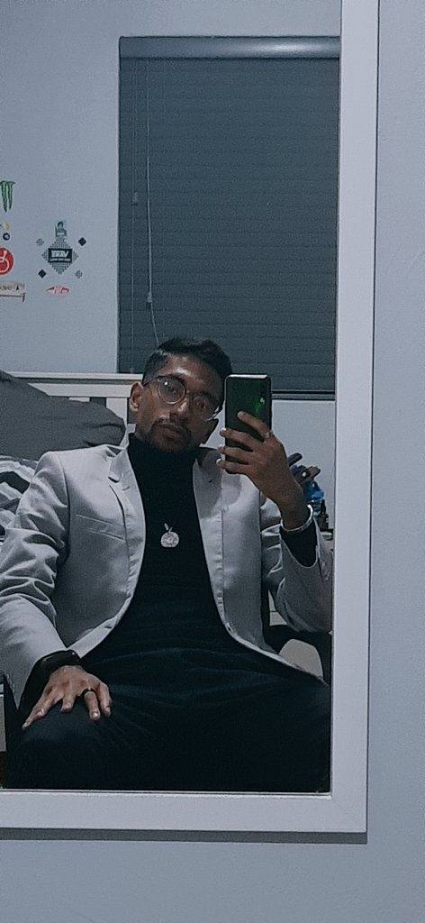 oemrdaniels's tweet photo. 🕴🏾 https://t.co/nwuF7YxRW3