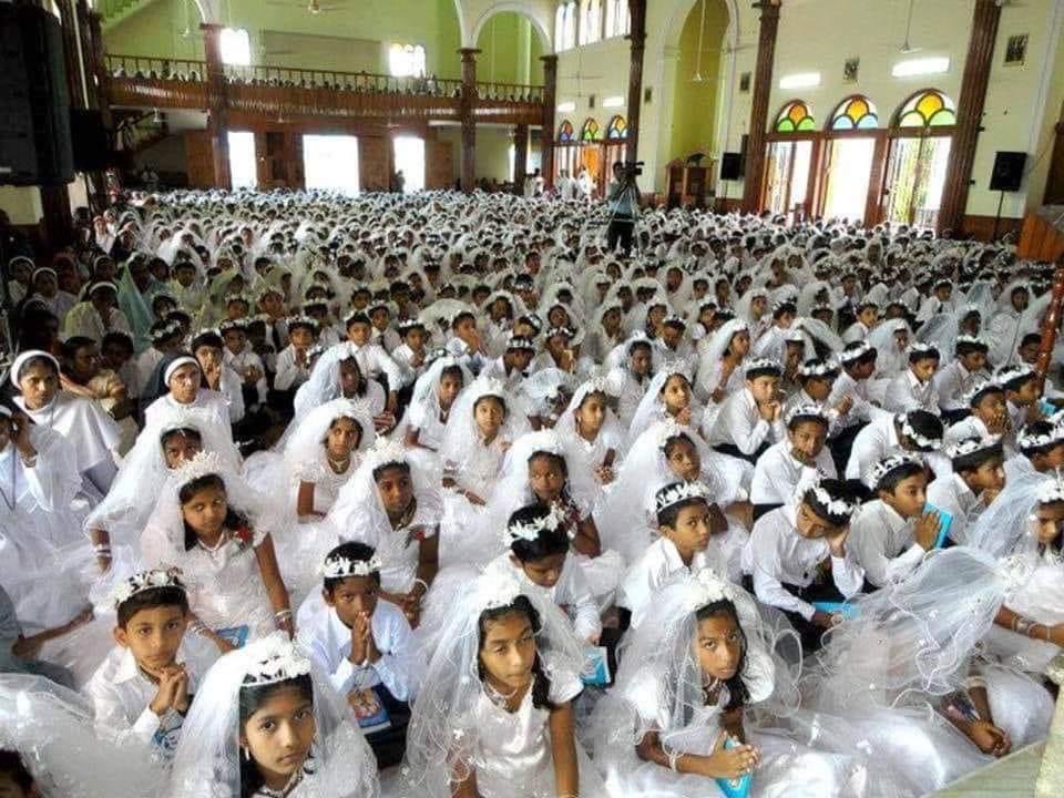 father_rmv's tweet photo. First Holy Communion in India. https://t.co/LARmSfRJyZ