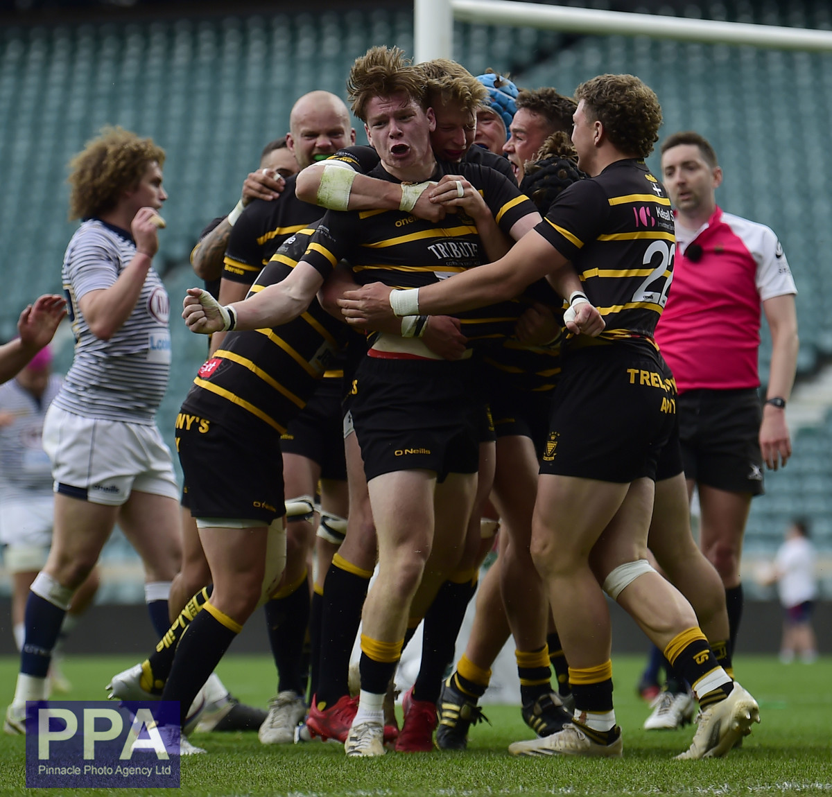 PPA Sports Content (@ppauk) on Twitter photo A massive congratulations to <a href="/Cornwallrugby/">Cornwall RFU 〓〓</a> for their win in the #billbeaumont @rfu @Twickenhamstad with all those #blackandgold fans <a href="/RedruthRugby/">Redruth Rugby</a> <a href="/StAustellRFC/">St Austell RFC</a> @Falmouth_Eagles <a href="/Tribute_Ale/">Tribute Ale</a> <a href="/ONeills1918/">O'Neills</a> <a href="/KSISLtd/">KSIS Ltd</a> <a href="/CornwallLive/">Cornwall Live</a> <a href="/BBCCornwall/">BBC Cornwall</a> <a href="/CornwallSport/">BBC Sport Cornwall</a> A massive congratulations to <a href="/Cornwallrugby/">Cornwall RFU 〓〓</a> for their win in the #billbeaumont @rfu @Twickenhamstad with all those #blackandgold fans <a href="/RedruthRugby/">Redruth Rugby</a> <a href="/StAustellRFC/">St Austell RFC</a> @Falmouth_Eagles <a href="/Tribute_Ale/">Tribute Ale</a> <a href="/ONeills1918/">O'Neills</a> <a href="/KSISLtd/">KSIS Ltd</a> <a href="/CornwallLive/">Cornwall Live</a> <a href="/BBCCornwall/">BBC Cornwall</a> <a href="/CornwallSport/">BBC Sport Cornwall</a>