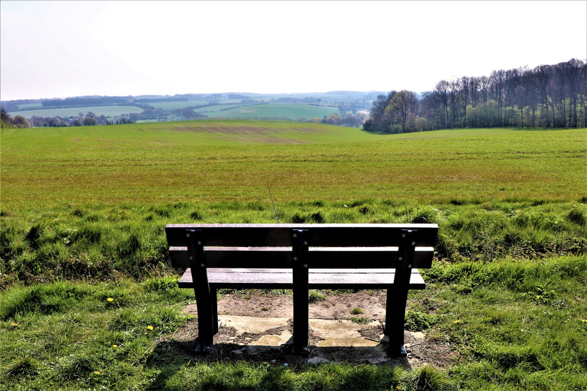 It’s June and summer has arrived: a great time to get out and explore Hertfordshire’s beautiful countryside. We have nearly 40 walking routes, mostly circular and between 3 and 7 miles, for you to discover here: cpreherts.org.uk/discover-our-c…