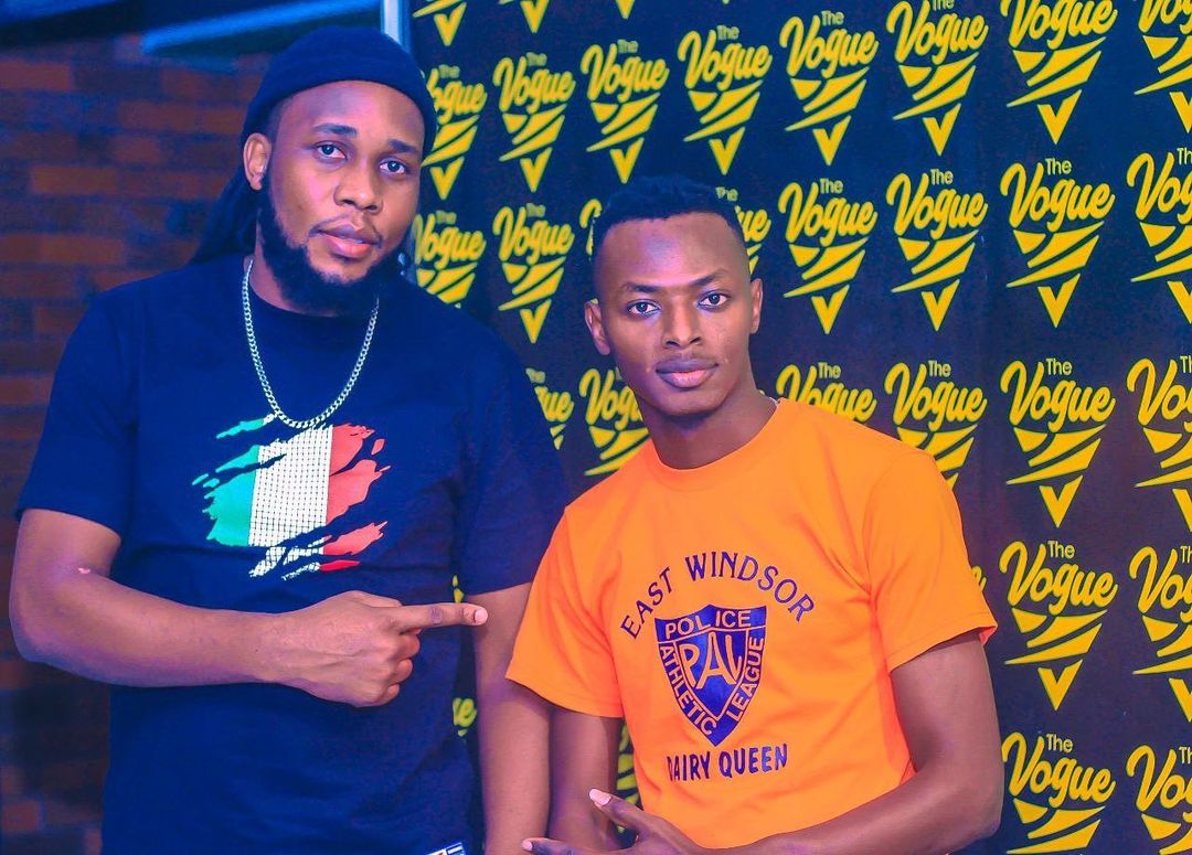 rowlinxthedj's tweet photo. Friday new month party as it went down. with @Therealbeatmapp @SpinCycleLtd https://t.co/hTNmoGYD4b