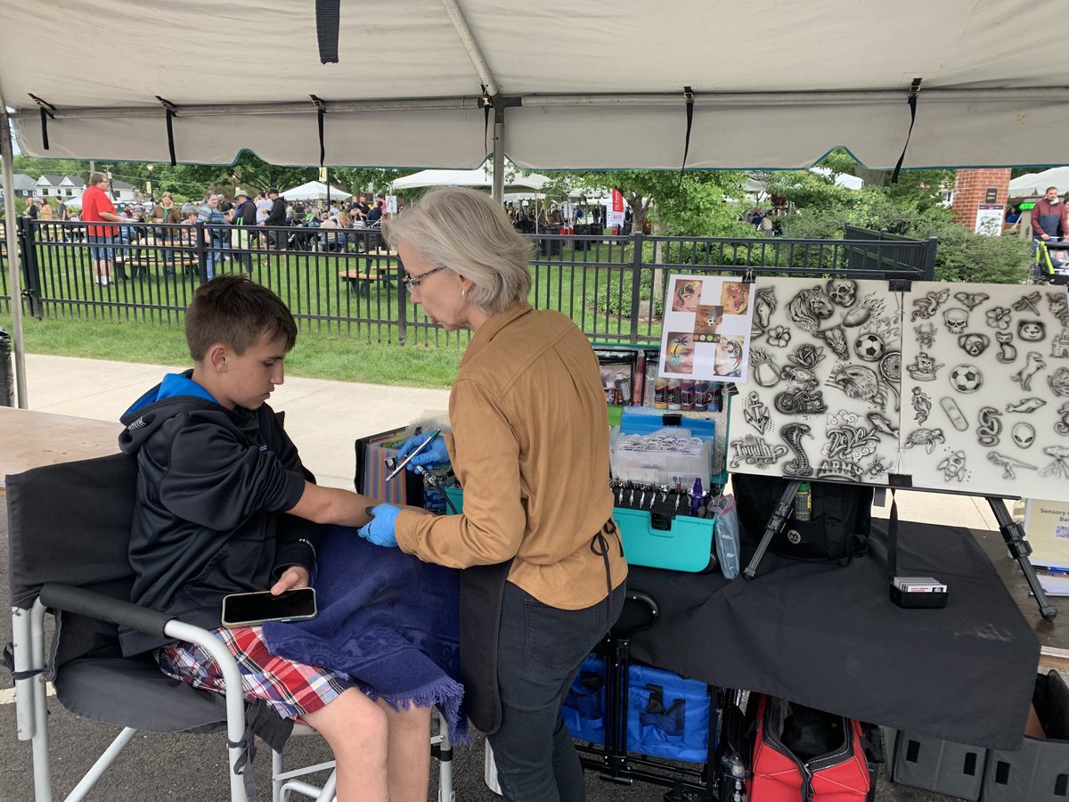 Airbrush tattoo time at #CreamOfWheaton #WheatonNow