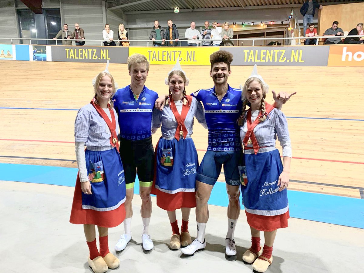 Huge win at <a href="/unboundgravel/">UNBOUND Gravel</a> for my Madison partner a few years back <a href="/IvarSlik/">Ivar Slik</a> 🥇🤌🏼💯! LEKKER PIK!