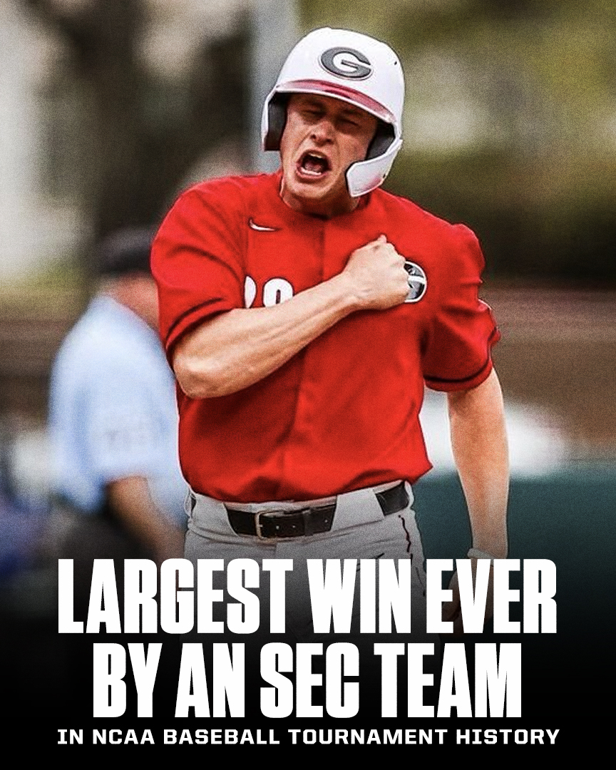 DAWGS ON TOP 24-1 😱

(📸 <a href="/BaseballUGA/">Georgia Baseball</a>)