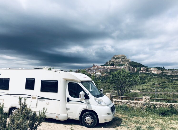 2WeekTraveller's tweet photo. Portugal has clamped down on #Wildcamping, but I’m pleased to say there are still plenty of opportunities for off-grid stays in Spain!
#Motorhome #Campervan #Vanlife #Autocaravan #Campingworld #Campingcar #RV #Espana #Motorhoming https://t.co/YFDkIBibb2