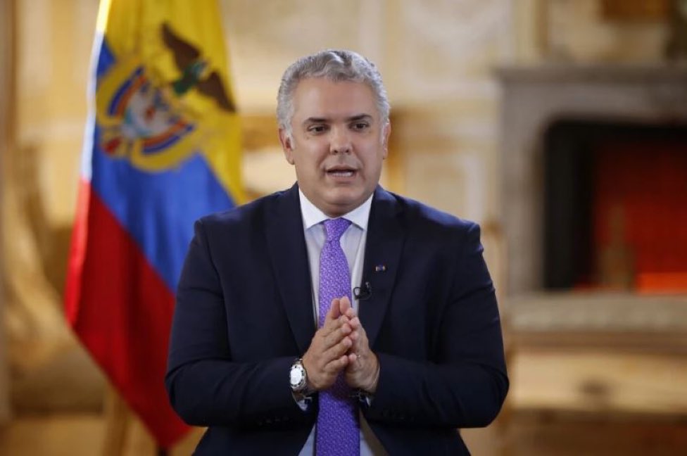 AndrewsAbreu's tweet photo. #ÚLTIMO El Tribunal Superior de Ibagué acaba de ordenar arresto de 5 días al presidente @IvanDuque por desacato en caso del Parque de los Nevados. https://t.co/QICQOIX1KF