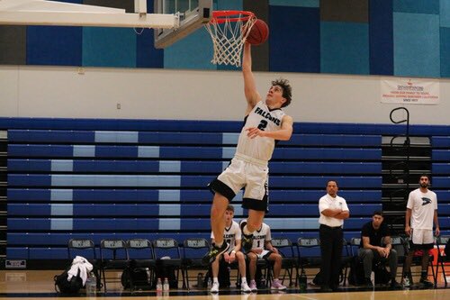 FolsomLakeMBB's tweet photo. Today, we highlight the legacy Cameron Wall is leaving behind!

Committed to @HiloVulcans

🏀 1st all time career assist avg (6.2)
🏀 Single season record assists (156)
🏀 3rd among guards (77 rebs)
🏀 ‘21-‘22 individual best assists (13)

#FLCBasketball #FalconsAtTheNextLevel https://t.co/7yRihjlvxo