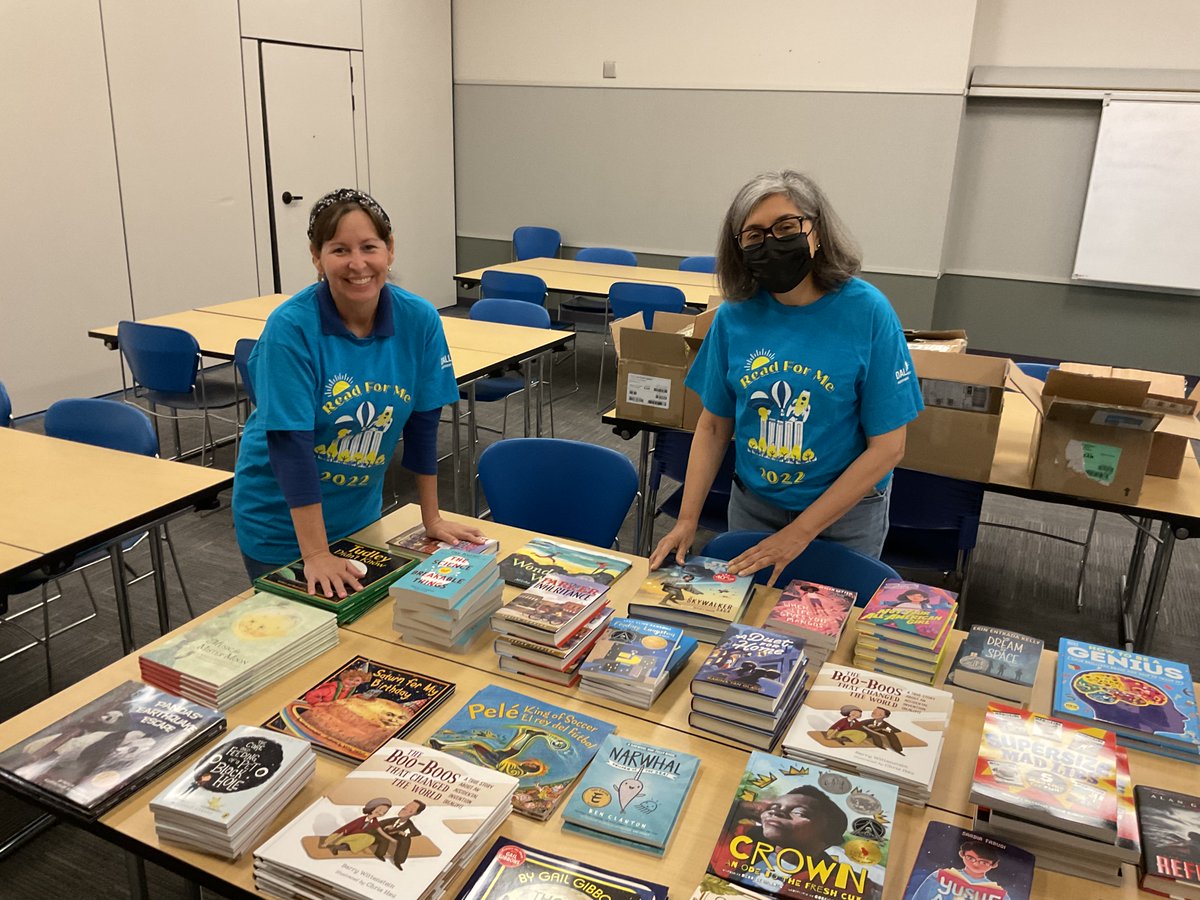 DISDSubs's tweet photo. RT @TabathaRobb1: BIG THANK YOU to our volunteers from @dallasisdsel @duallanguage @DISDWorldLangs &amp; @DISDdyslexia for helping make #ReadforMe2022 a success!!!
@DISD_Libraries @DallasReads @dallasschools https://t.co/khwdz00yOS