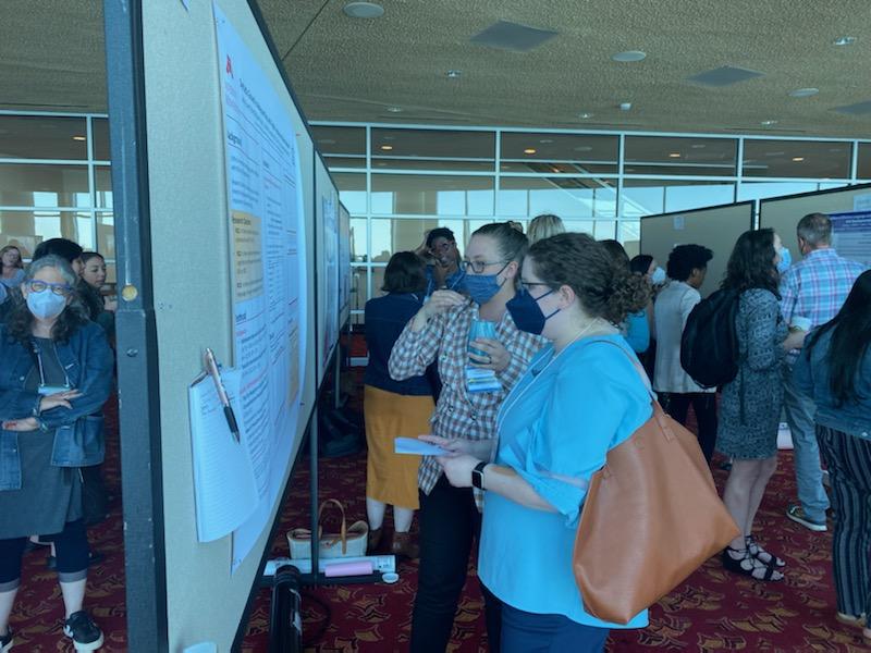 JamieLinert's tweet photo. Had a great time learning and presenting at #srcld this weekend! Thanks to everyone who dropped by my poster. I loved chatting and hearing feedback! https://t.co/OySqoSQOfx