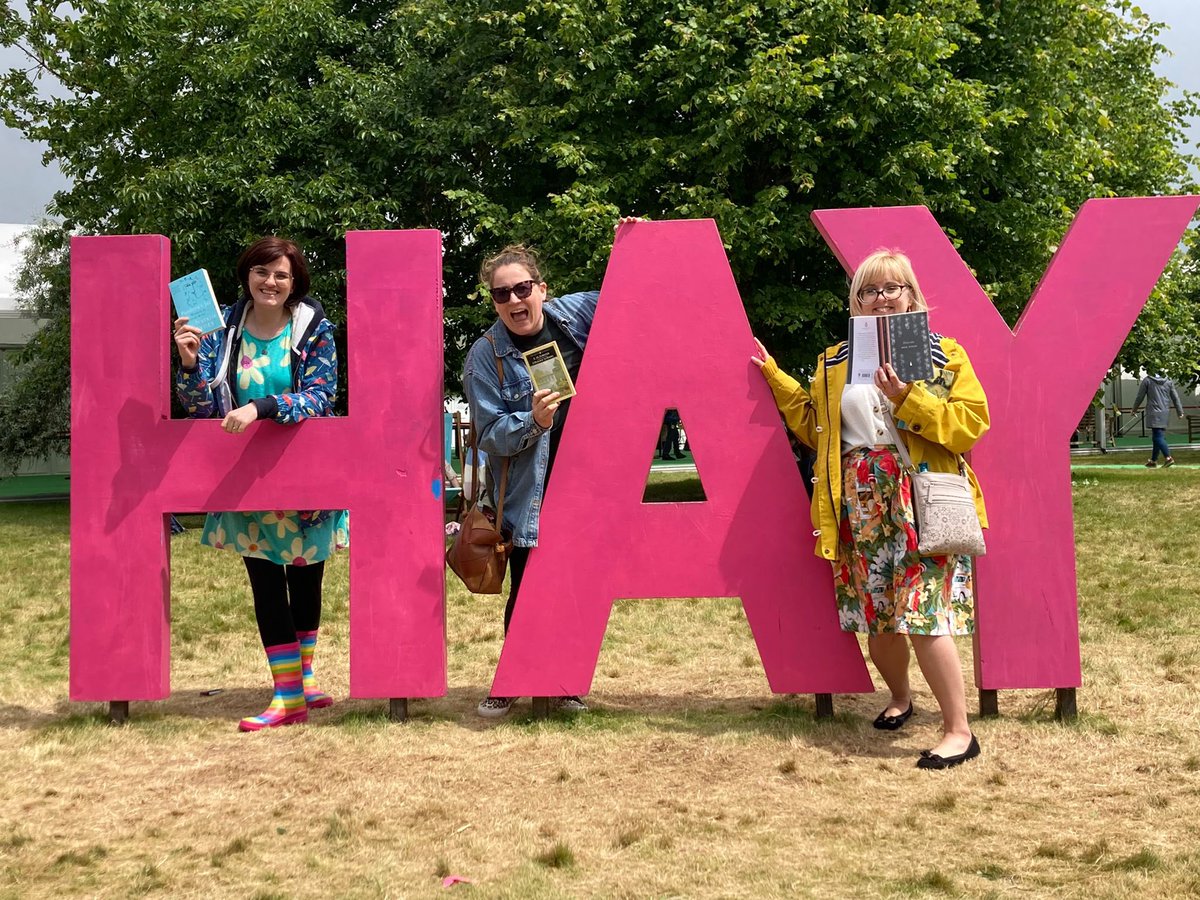 TheLitLoungePod's tweet photo. Squad on tour #squadgoals #HayFestival2022 #bookpodcast https://t.co/9kYqc8kXfS