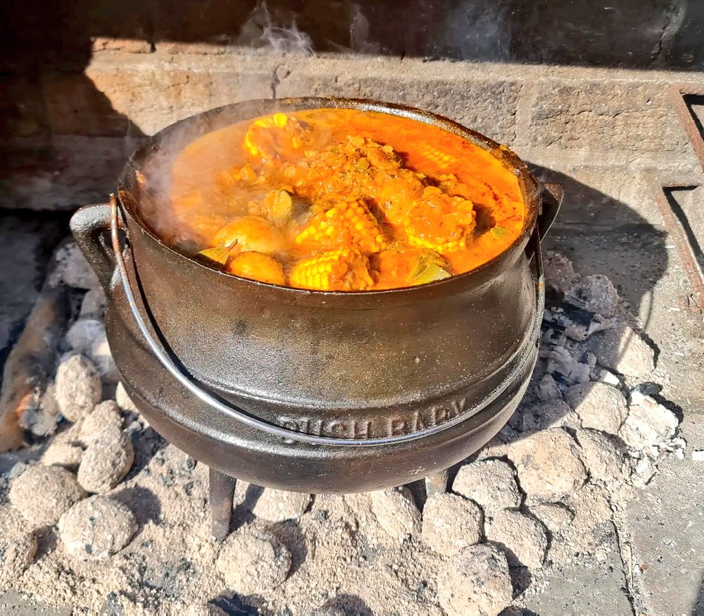 ivan2meyer's tweet photo. Thank you @CapeCorps and our diplomatic friends in Cape Town. It was a great fun day and great cooking by our chefs. @GermanyCapetown @alanwinde @SharnaFernandez @msebopetsa @mec_mitchell @smesserschmidt @Wesgro #ForTheLoveOfAgriculture @WCGovAgri @WesternCapeGov https://t.co/Vdma9qvjS7