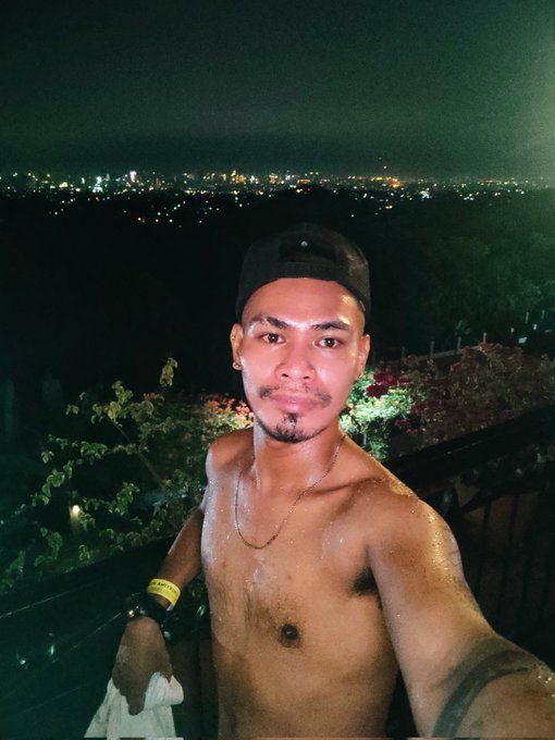 Antipolo ATM https://t.co/hL4WR4EB0s<a href="/tag/junjunssexploration"class="tags"><span>#junjunssexploration</span></a>