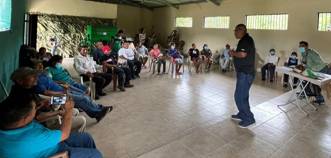 FMVHonduras's tweet photo. La participación efectiva de los actores clave es fundamental para el trabajo con nuestras comunidades. En Santa Maria del Carbón, Olancho. #TerritorioPech
#GestionForestal https://t.co/rscH2fHlpB