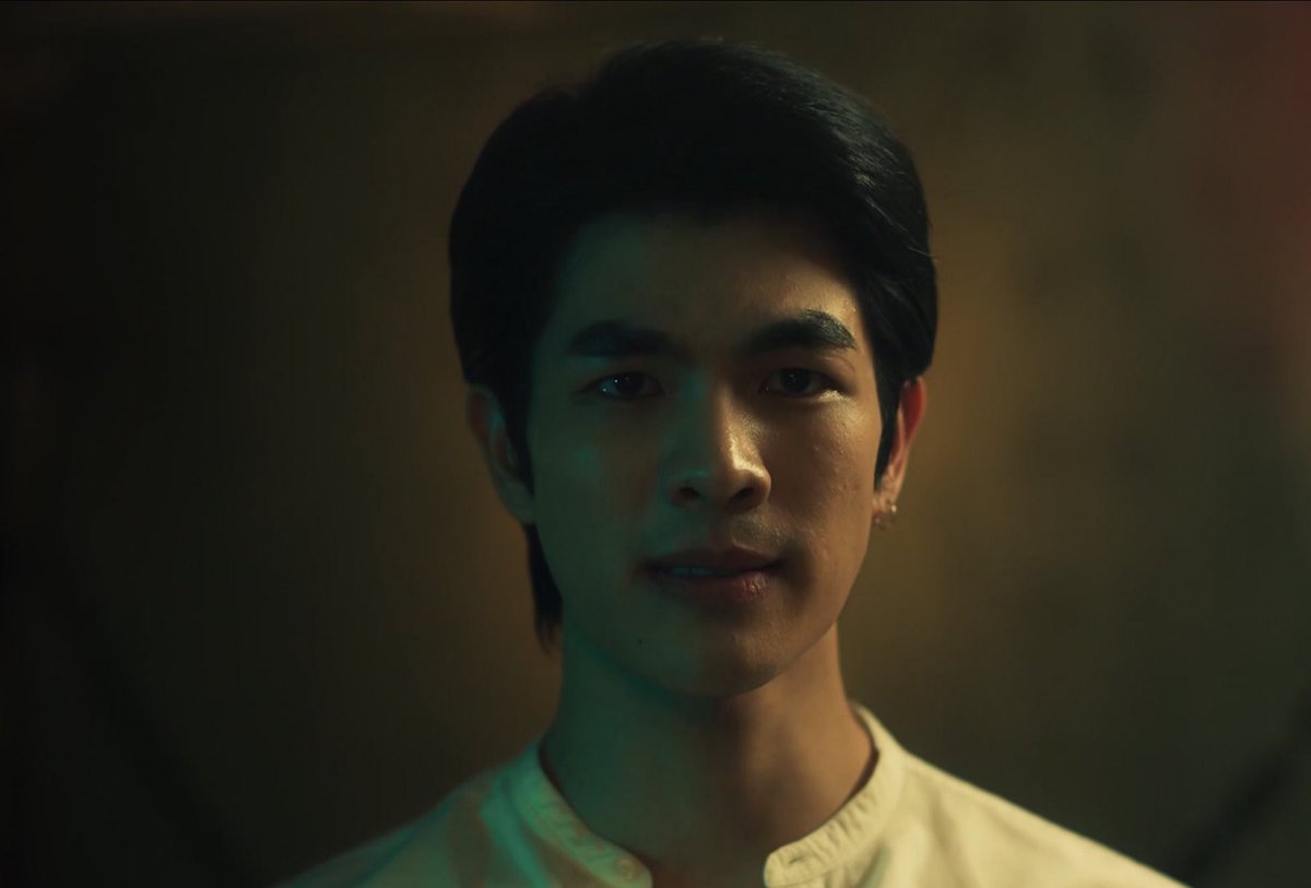 milktea_lys's tweet photo. ทุกคนเห็นออร่าความดีมั้ยคะ หนูไม่เห็น #KinnPorscheEP9 https://t.co/EJUfJ3s2QR