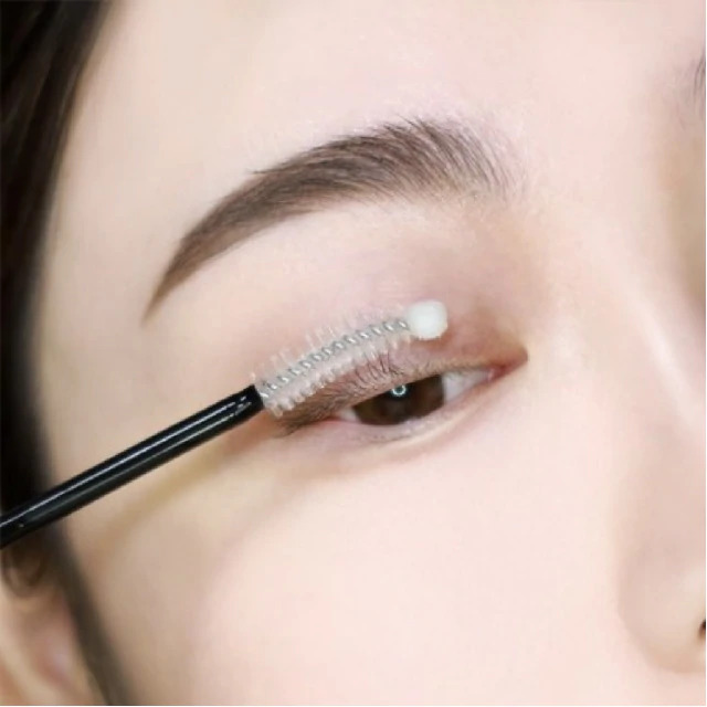 Cosnori (New)
Long Active Eyelash Serum
Serum for your eyes? Yes please! This new easy and reliable daily care #eyelash nourishment Long Active Eyelash Serum will keep your lashes nourished for optimul growth.
Peptides, hyaluronic acid, and cica extract in this serum nourish a...