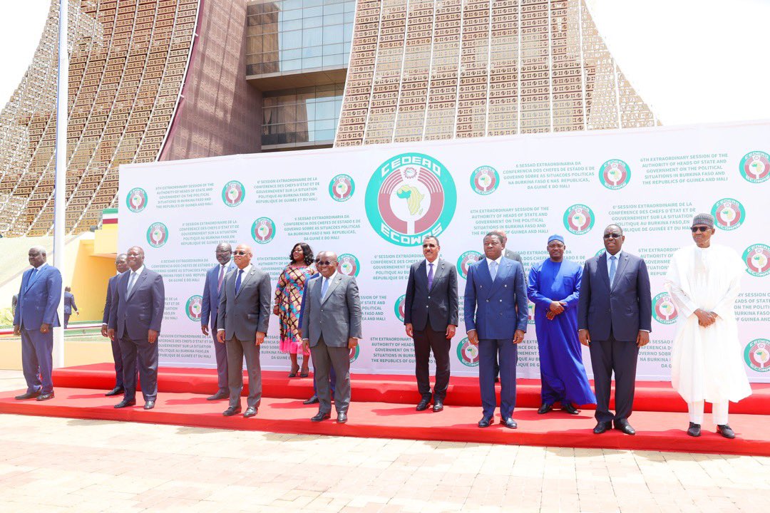 FEGnassingbe's tweet photo. Je participe ce jour au sommet extraordinaire des chefs d’Etat et de gouvernement de notre communauté #CEDEAO, consacré au #BurkinaFaso, à la #Guinée et au #Mali.

Avec mes pairs, nous examinerons les voies et moyens d’un retour à la stabilité et à la paix dans ces pays frères. https://t.co/vy40GFkcoo