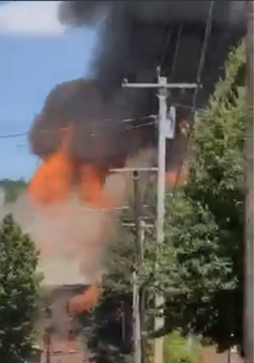 MaFireEMS's tweet photo. 5th alarm of fire Orange Ma, Mill buildings on West River Rd https://t.co/IjYslqACxe