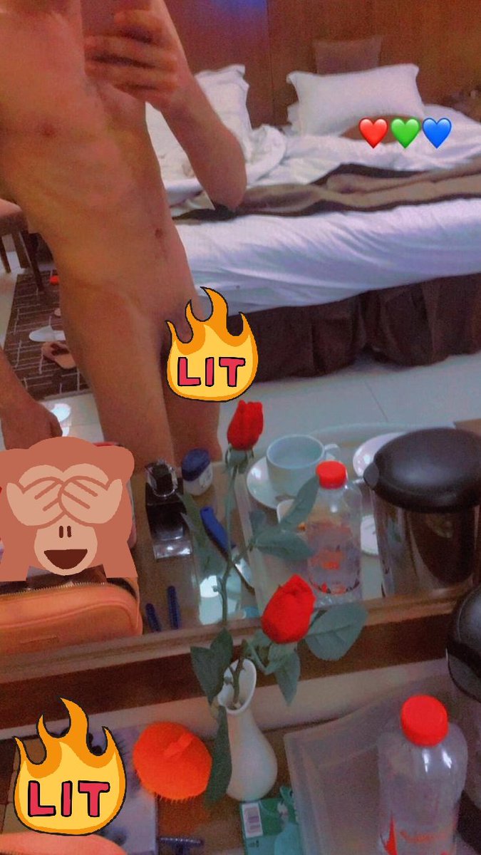 Roubyo7's tweet photo. مساج جسم عا الجسم مع السكس 
معي المكان 
مكاني بالعين 
0524709028 https://t.co/N347hRBZvV