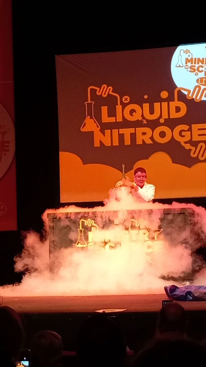 NikkiJBatchelor's tweet photo. Wow💥 what a show. Thanks @MinistryScience @marlowetheatre we had a great time https://t.co/pmaaHzfTZ9