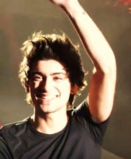 FateofSami's tweet photo. بخاطر کیوتی این عکسم که شده برام منشن بزارید

PAYNT BY ZAYN
#PAYNTBYZAYN https://t.co/uWpoi37qYi