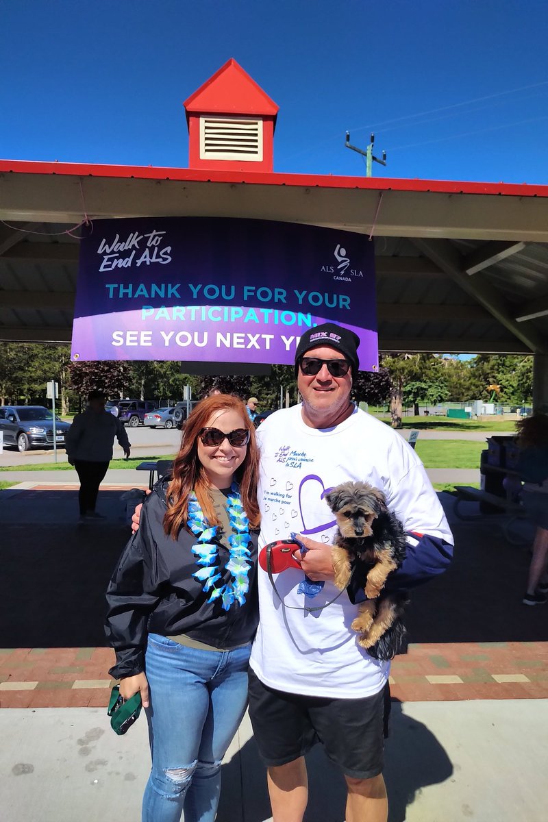 SeanKelly97's tweet photo. #walktoendals @BellevilleON #GarnetThompson #Gizzmo @tearsmeanlove @ToddSmithPC @Ryan_r_Williams @RobynScottsings https://t.co/47ESmiZfWW