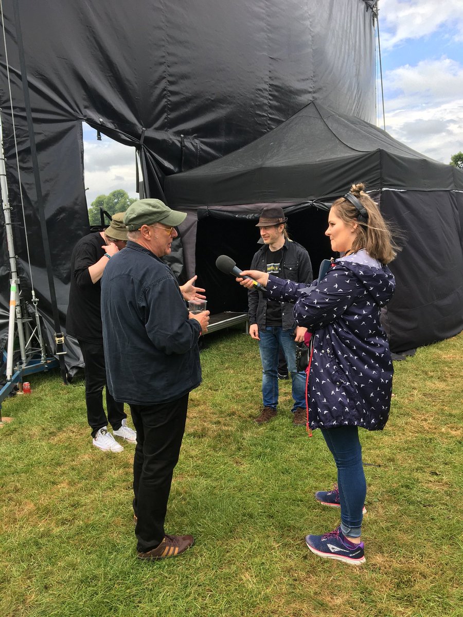 Lets_makeatrip's tweet photo. Working on a new video this weekend but it’s been slightly delayed as I’ve been playing at a music festival today. #busylife #letsmakeatrip #motelsix https://t.co/HjR4pgoOL7