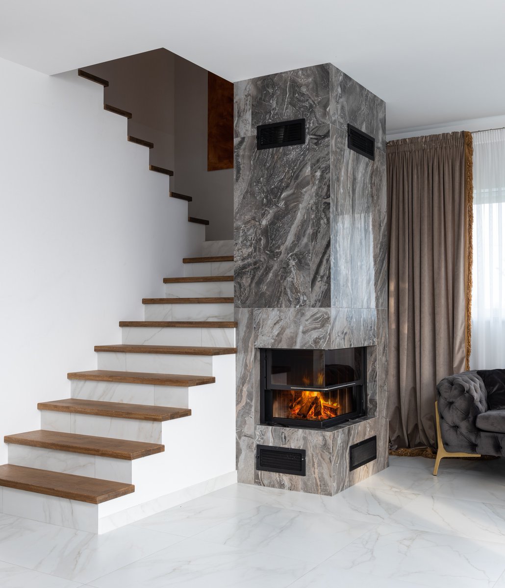 FIREPLACE GOALS 🔥 

#Inspiration #Fireplace #ModernFireplace #UseNaturalStone #Tiling #Stone #StoneFirePlace #ModernDesigns #Inspo #Architecture #InteriorDesign