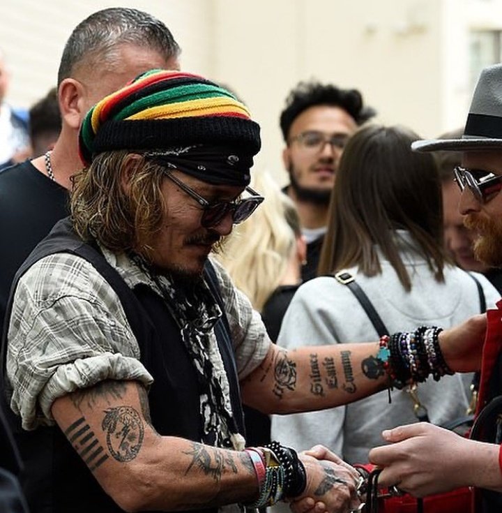 No_Reason_Jenz's tweet photo. Johnny Depp in Manchester 4th June 2022...

Look at his reaction towards the little dog...

My heart is melted!!! https://t.co/J2kKNrVlAb