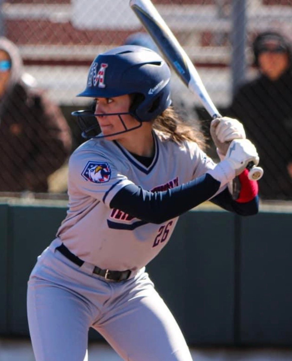 5'4 18yrs SS/CF Shelbie Peal <a href="/shelbie_peal/">shelbie</a> out of Corpus Christi, TX wearing our White Chrome Series Gloves. 

Check out our 2021 Gloves, Sleeves, Bat Grip, and Wrist Bands at l8r.it/X4UP

Text BOLT to 833.200.3911 to sign up for our monthly GOLD GLOVE GIVEAWAY
#bruce