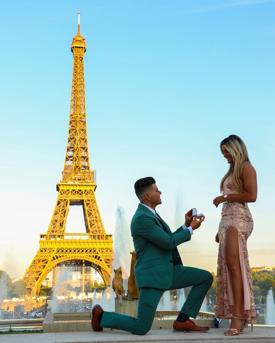 sammyguevara's tweet photo. SHE SAID YES! 💍 ♥️ @TayConti_ ♾ https://t.co/NCbevhqR7O