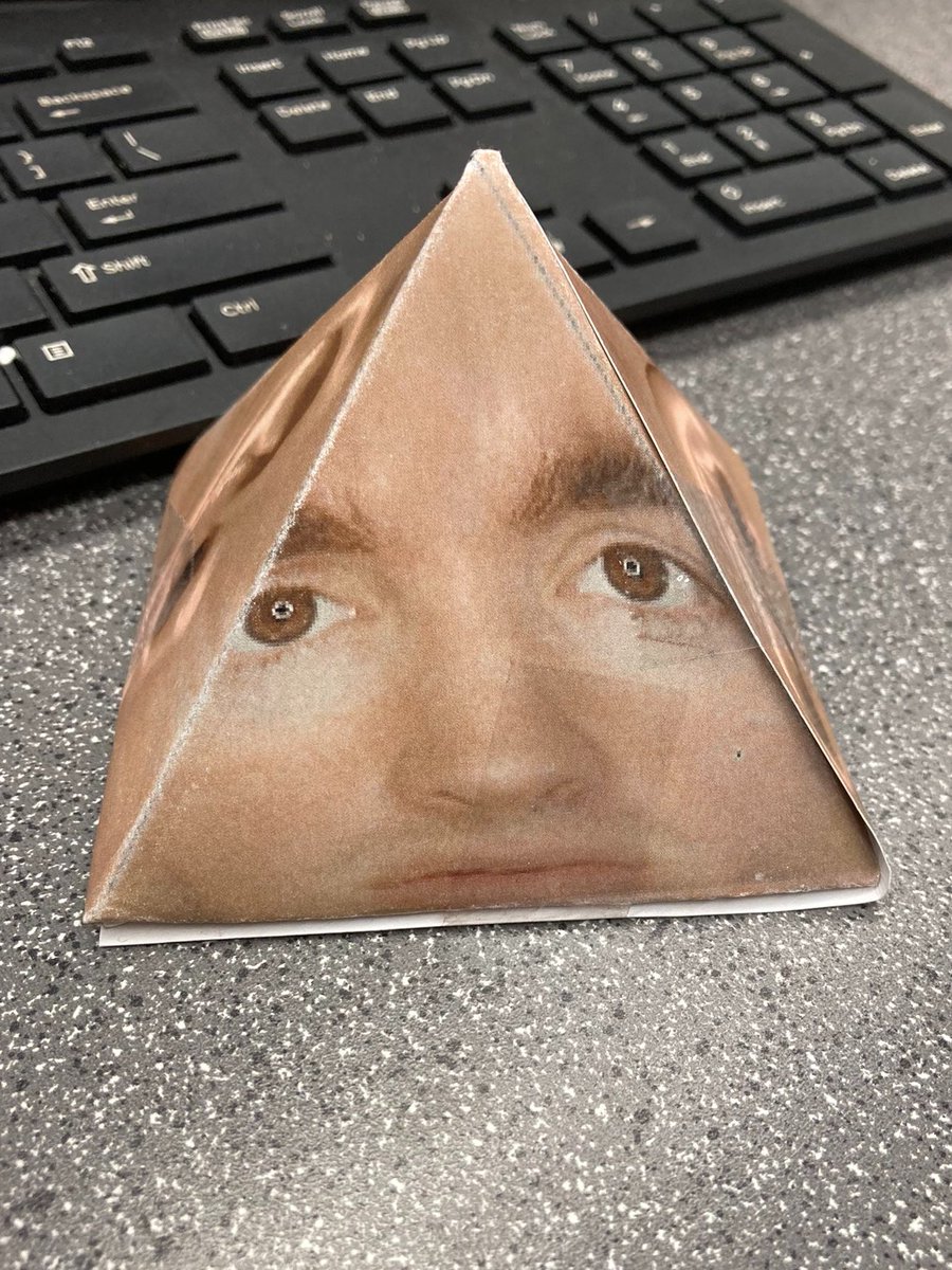 AlbertsStuff's tweet photo. i swear this can get triangular 😈💯 https://t.co/Jtvg3UrHzG