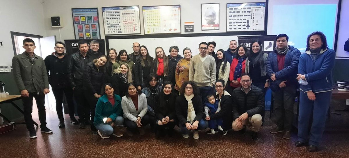 RobertDelgado21's tweet photo. Lanzamos el 3er Curso de Formación Profesional de Aspirantes a la Matrícula de Mandatarios Registral del Automotor Dictado por la Cámara de Mandatarios De Misiones. Gracias Municipalidad de Puerto Rico y Registro del Automotor
@GestoriaObera
@Republica99
#Cammnes https://t.co/WsBPqWFzcS