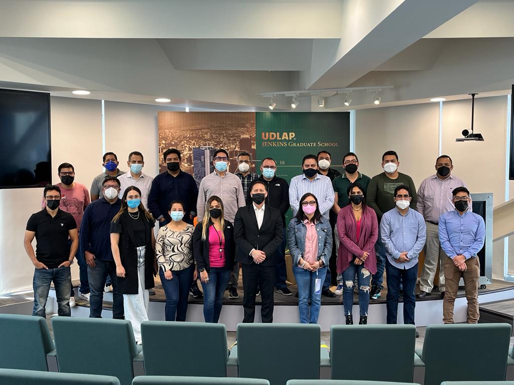 udlapJenkinsgs's tweet photo. Te presentamos a la 1 generación del #talller teórico práctico #ciberseguridad y #ciberdefensa que inició clases #presenciales el día de hoy ¡Enhorabuena! #orgulloUJS https://t.co/VAVm0Hzuvx
