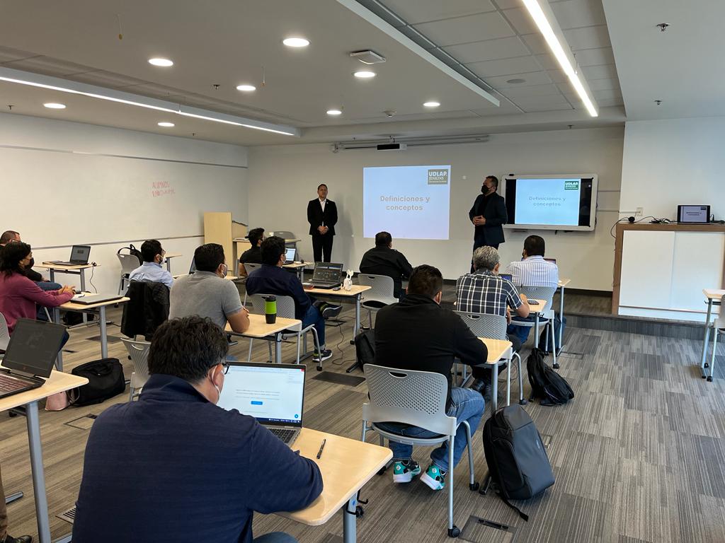 udlapJenkinsgs's tweet photo. Te presentamos a la 1 generación del #talller teórico práctico #ciberseguridad y #ciberdefensa que inició clases #presenciales el día de hoy ¡Enhorabuena! #orgulloUJS https://t.co/VAVm0Hzuvx