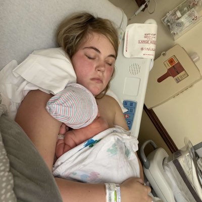 kadence1503's tweet photo. #NewProfilePic https://t.co/XxyzpjoWQN