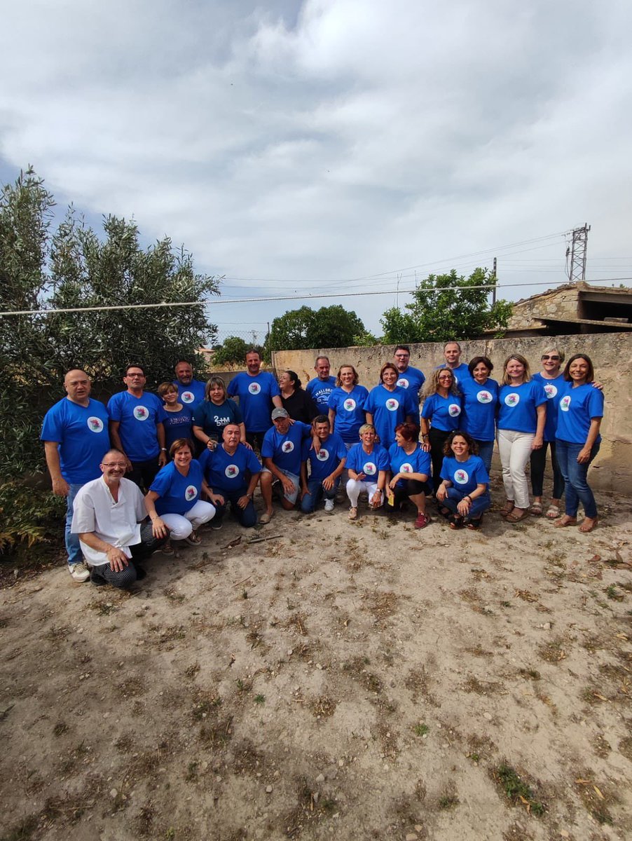 MNuriaRiera's tweet photo. Avui som #quintos68 #quintades #Montuïri #Q68 💙 https://t.co/OYc3ajOsFA