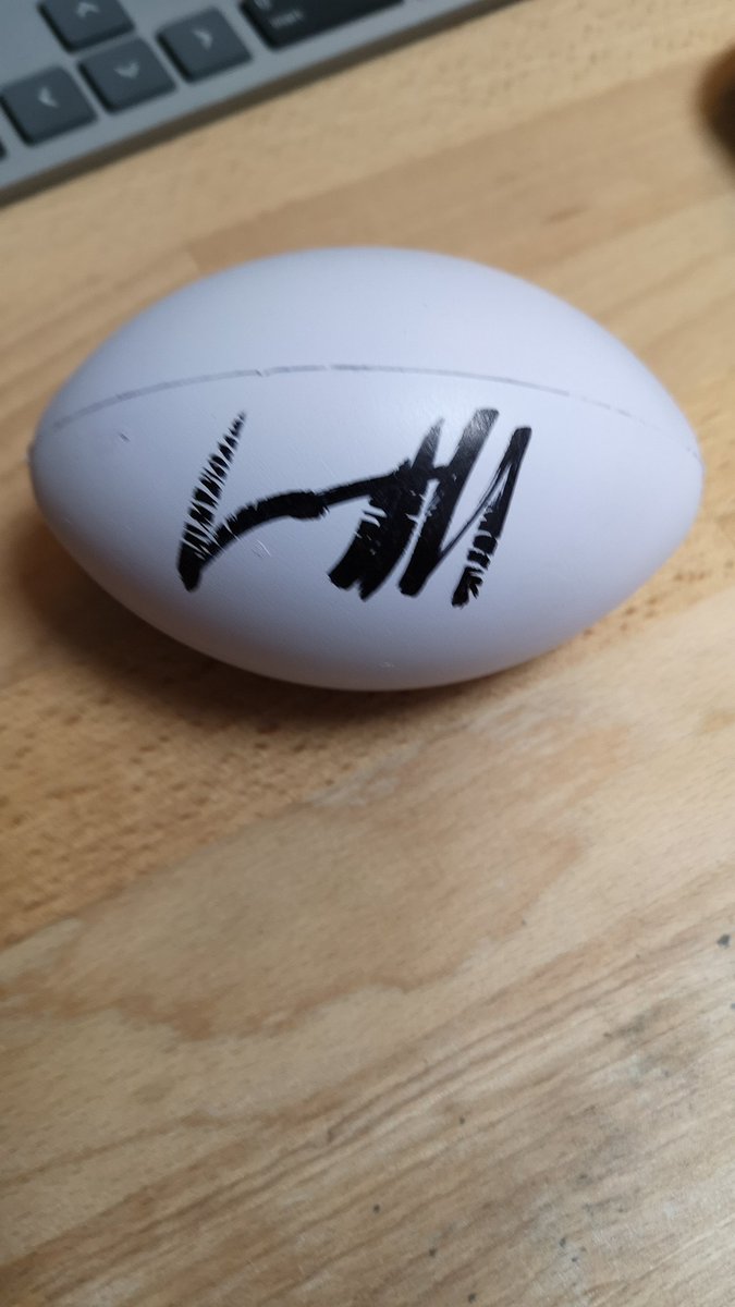 ManicMadman's tweet photo. @gloucesterrugby great game today, good season too 😀.  My son was lucky enough to catch one of the balls that were being thrown out but we can't work out who signed it.  Can you help please? Thanks.  Frankie https://t.co/dRu6IBruyO