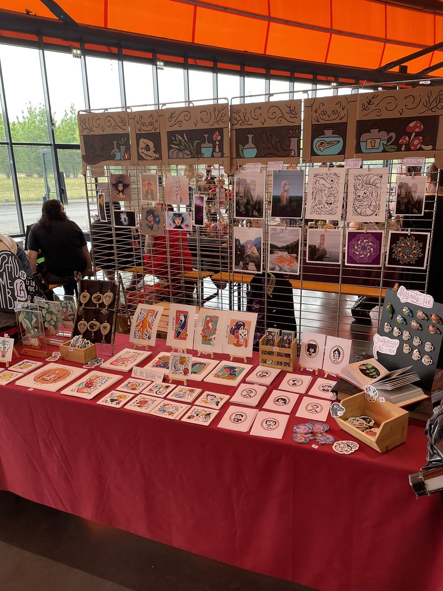 Minhs_Art's tweet photo. Trop content du rendu de notre stand à la #japanaddictz de #strasbourg !! https://t.co/M8rntQ918j