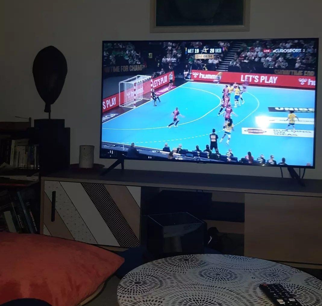SAS_PMG's tweet photo. Allez les Dragones ! 💛💙 @MetzHandball https://t.co/tH9RJlCWll