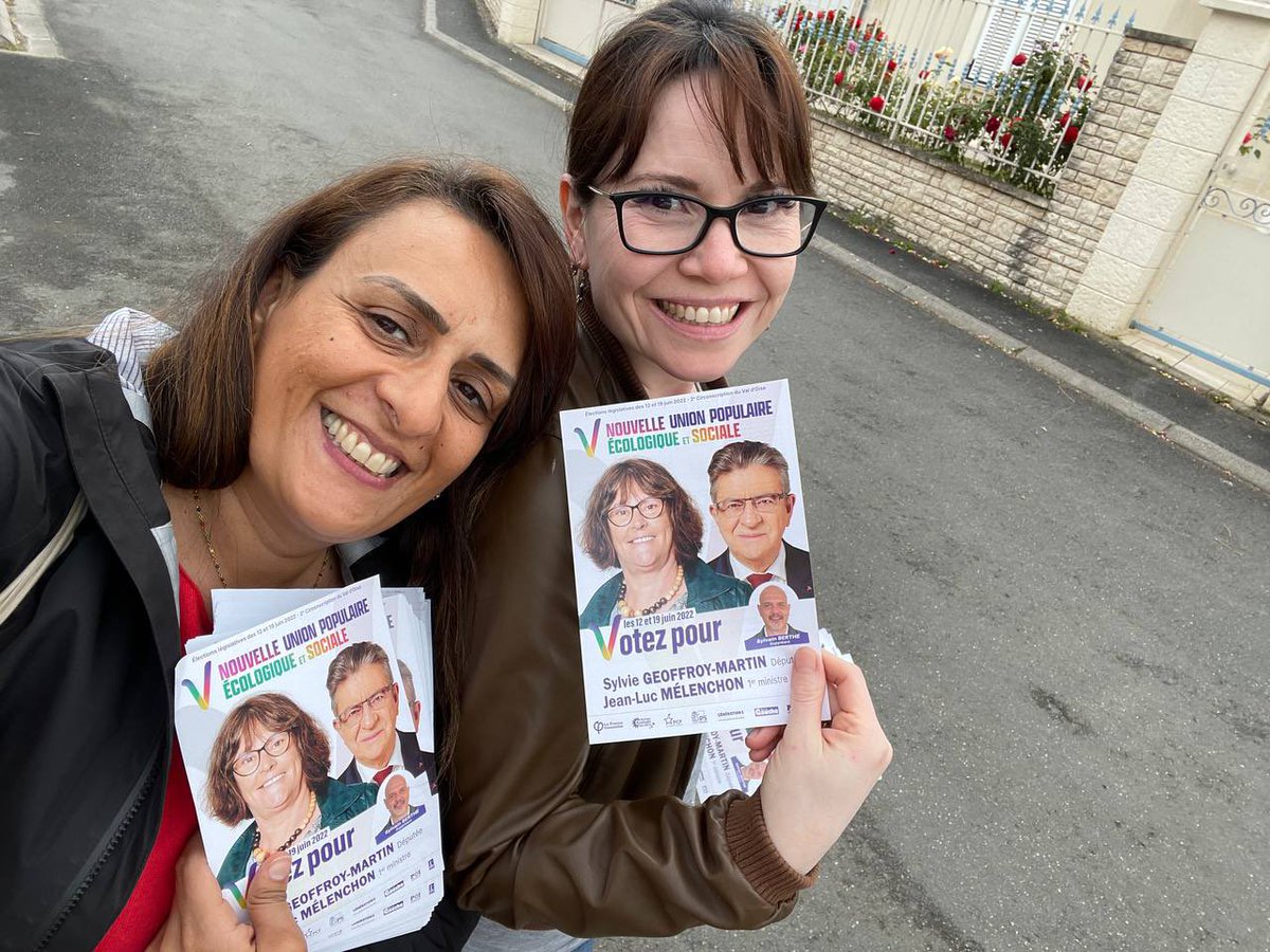 SGeoffroyMartin's tweet photo. « Notre choix est fait. Merci, nous y croyons. »
Encore de très bons retours cet après-midi à #Viarmes, #Mery et l’#IsleAdam.
Votez @SGeoffroyMartin sur la #circo9502 pour la #Nupes.
La seule candidate qui défend la retraite à 60 ans.
Merci de nous suivre #FolloBackLaGauche https://t.co/iokCMi8mYM