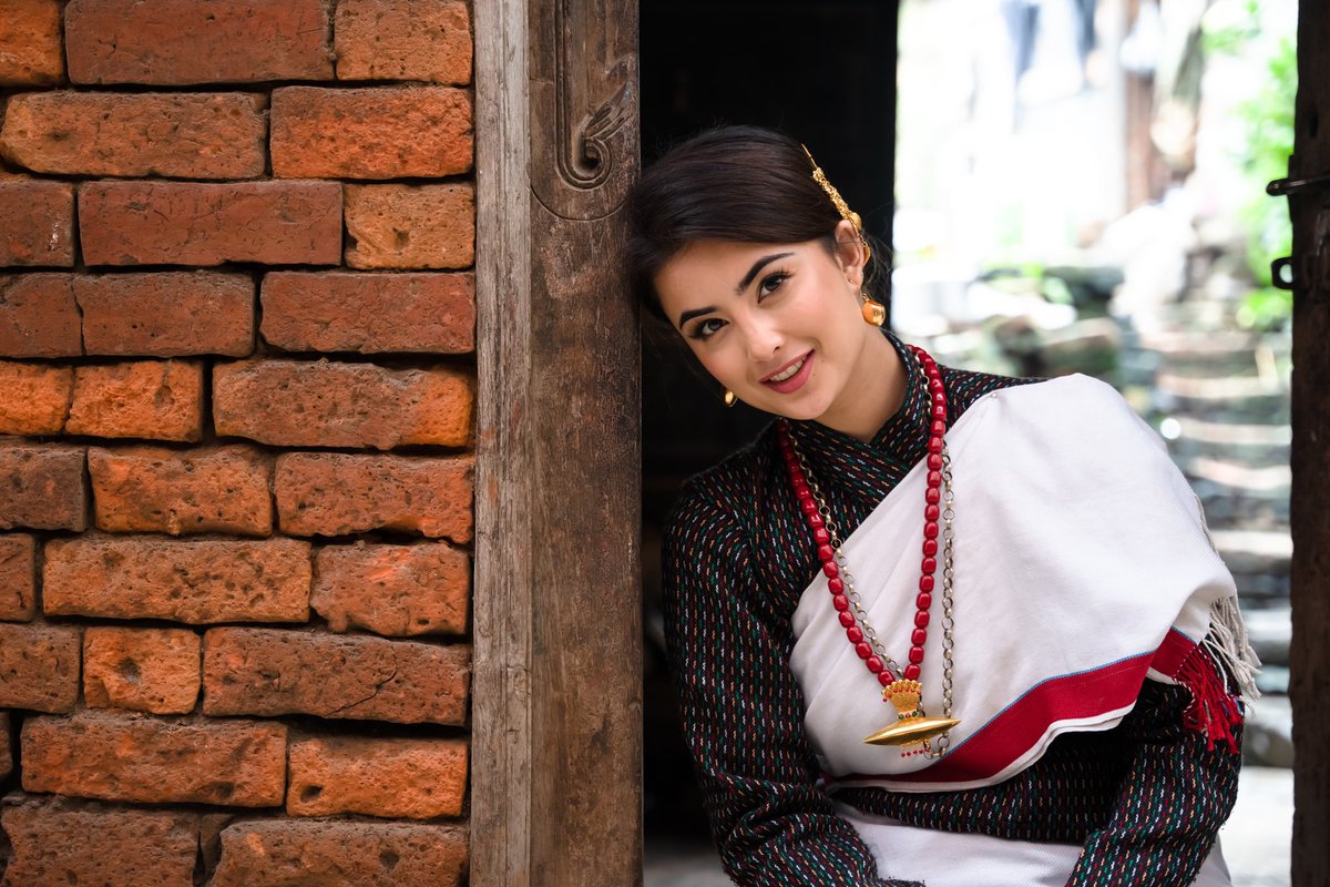 Nitishah45's tweet photo. https://t.co/pncc5S3E3S 

Please watch, share and subscribe #Nepal #Kathmandu #Newa #NitiShah https://t.co/IgpQADzWUU