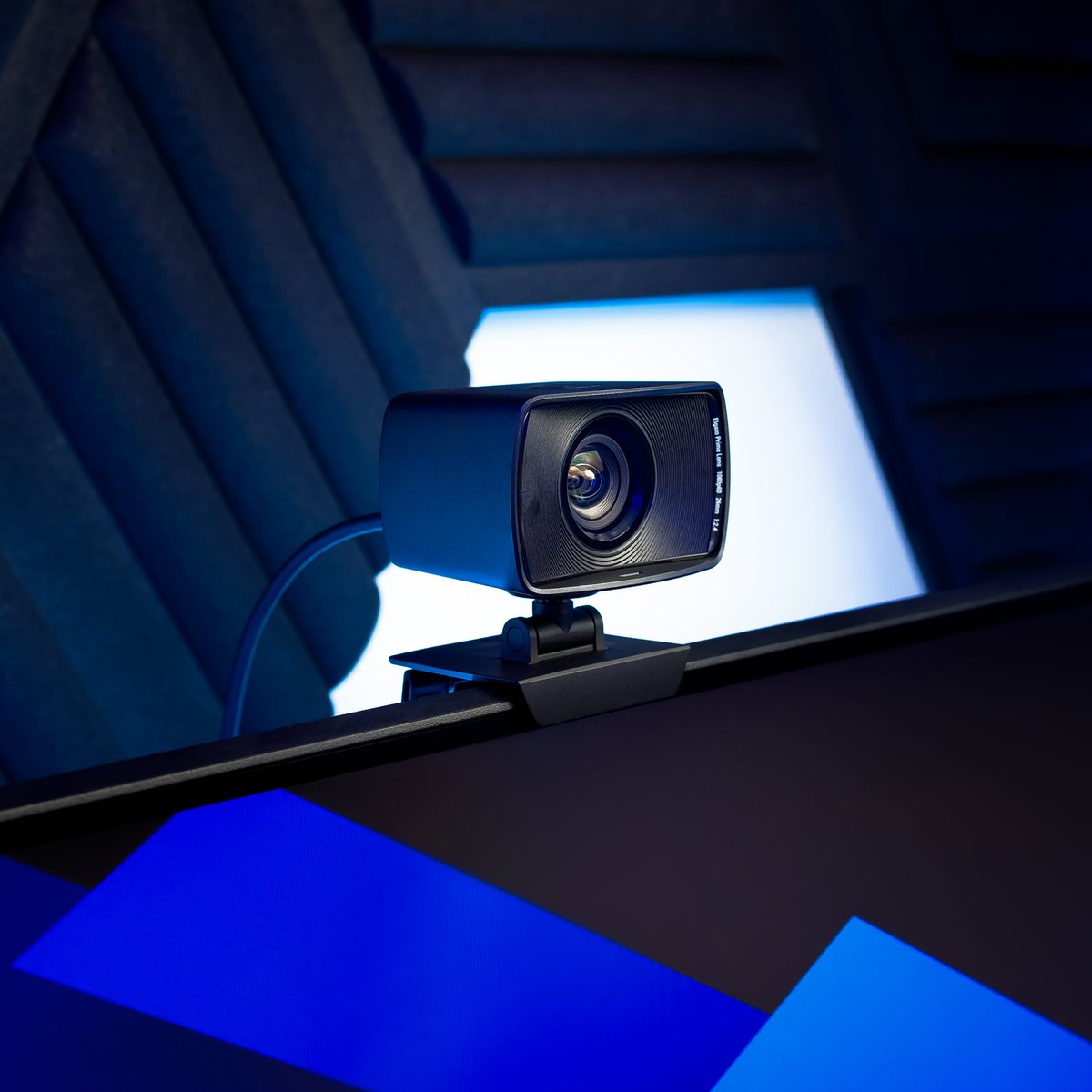 elgato's tweet photo. Capture your best angle #WithFacecam. https://t.co/l7ccip4Hem