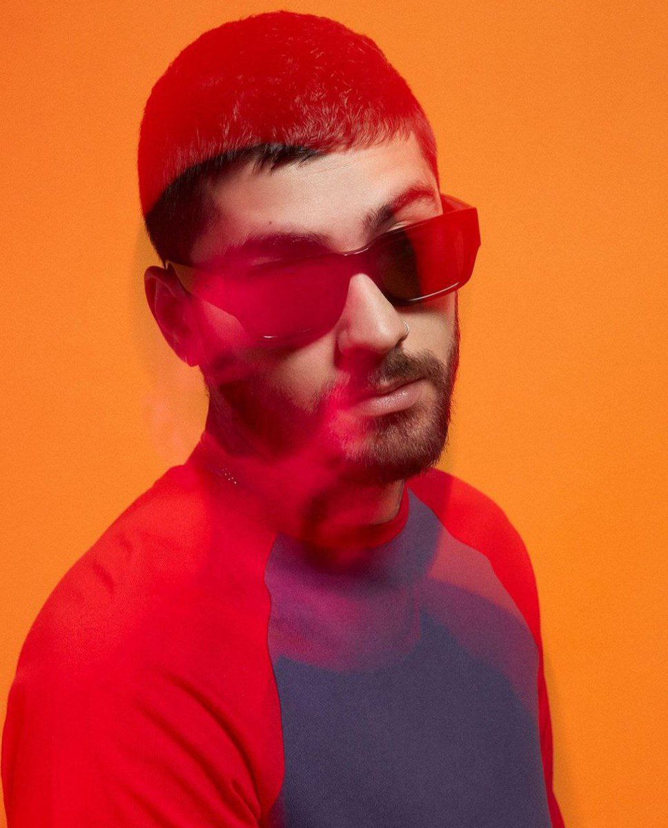 Sana_onedf's tweet photo. @he_is_voting PAYNT BY ZAYN
#payntbyzayn https://t.co/kTIqdpfHSm