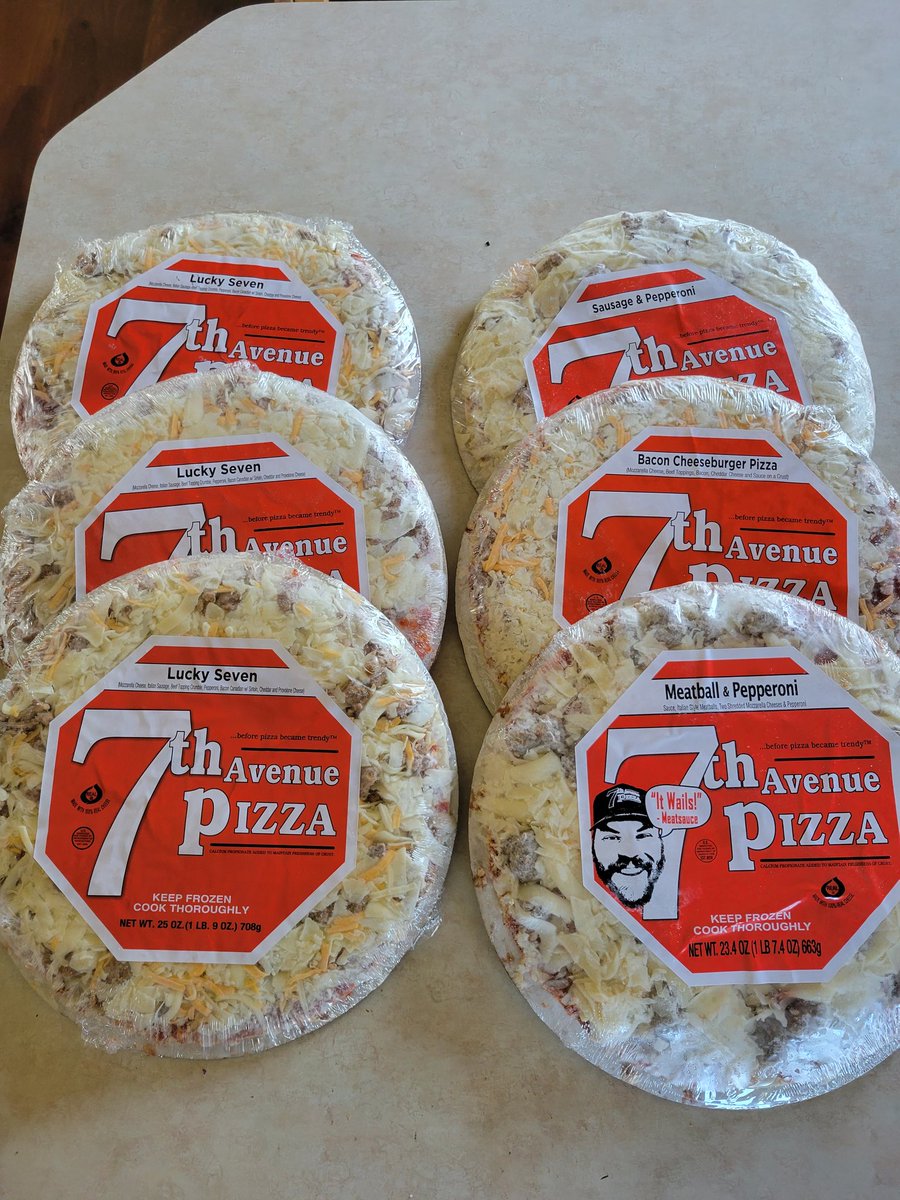 DonuttDave's tweet photo. All stocked up for the weekend on @7thavenuepizza Thanks for carrying it and the BOGO @Coborns
#pizza #7thavenuepizza #ItWails
@MeatSauce1 is in my house (never thought I'd say that) https://t.co/KC9E8tnpIC